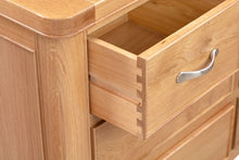 Load image into Gallery viewer, Wandsworth Oak Chest Of Drawers 3 Over 4